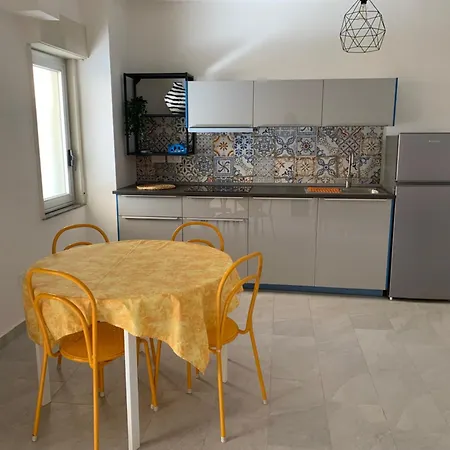 アパートホテル Le Zagare SantʼAlessio Siculo